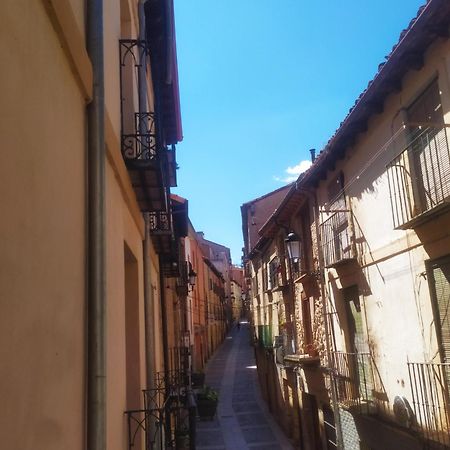 Apartamento Rincón de la Poesía VUT 42OOO174 Soria Exterior foto